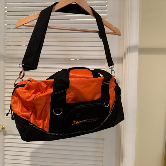 OTF Orange Theory Gym Bag Duffle 10 x 9 x 17- shoulder and handle straps - Picture 4 of 4